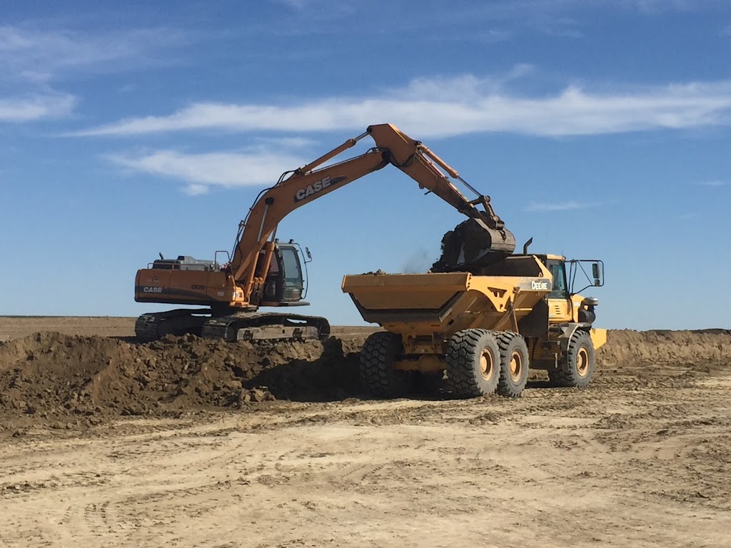 STX - Subterrain Excavating & Trucking Ltd. | Box 95, Range Rd 204, Iron Springs, AB T0K 1G0, Canada | Phone: (403) 795-4770