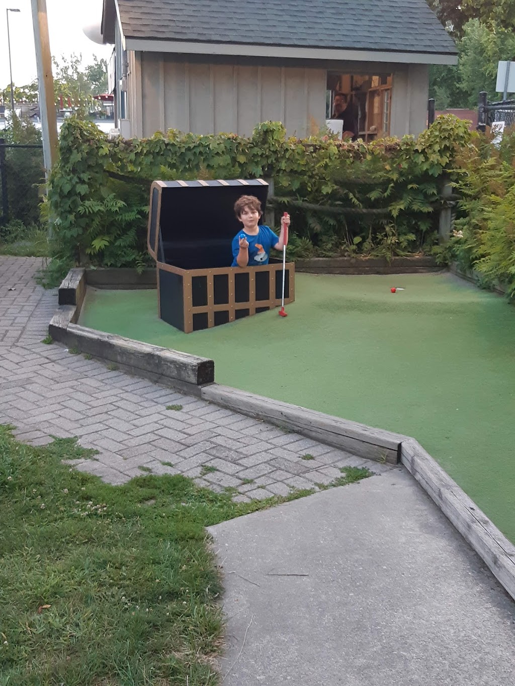 Arbortown Mini-golf | 100 Main St, Port Dover, ON N0A 1N0, Canada | Phone: (519) 583-3499