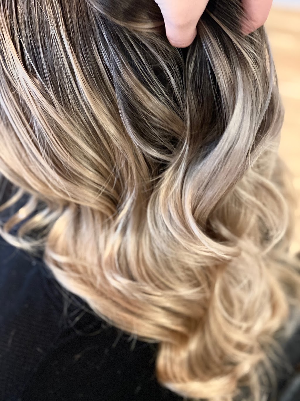 Salon 1er Reflet | 194 Rue LAnnonciation N, Rivière-Rouge, QC J0T 1T0, Canada | Phone: (819) 275-2447