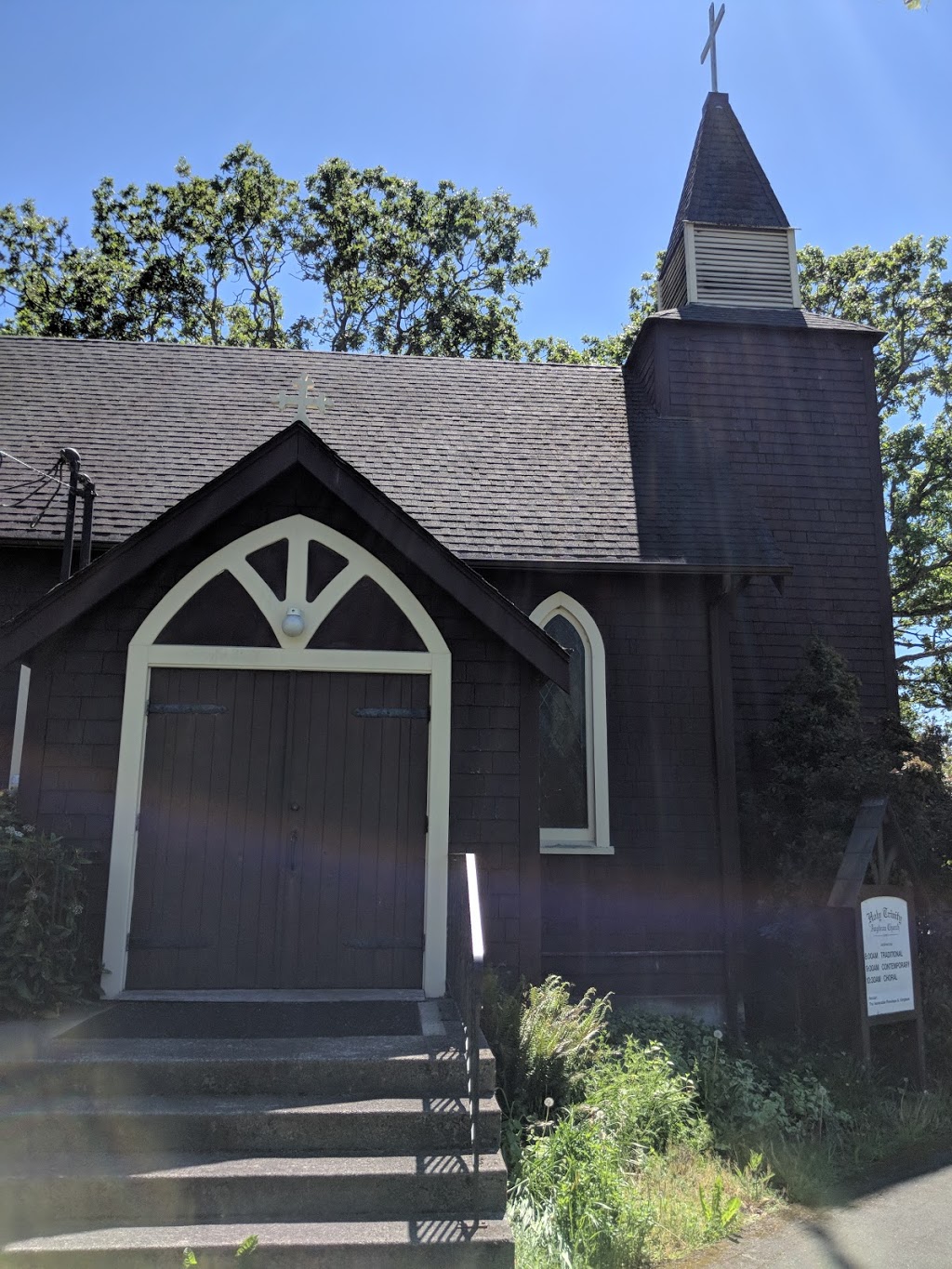 Holy Trinity Church | 1319 Mills Rd, North Saanich, BC V8L 5T2, Canada | Phone: (250) 656-3223