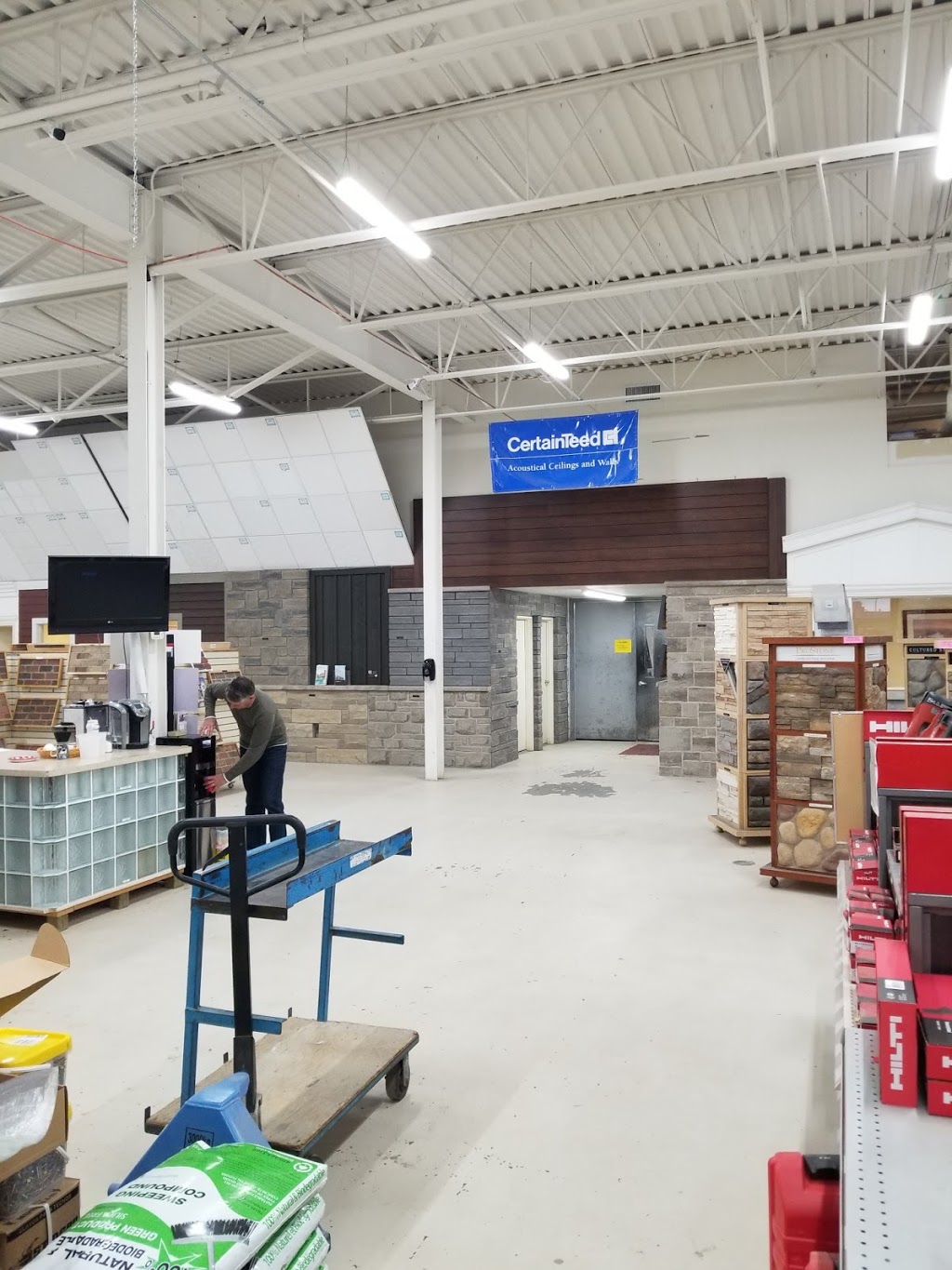 St Catharines Building Supplies Inc | 176 Bunting Rd, St. Catharines, ON L2M 3Y1, Canada | Phone: (905) 688-2111