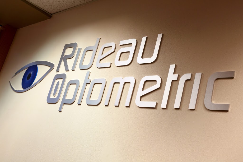 Rideau Optometric - St. Laurent Centre | 1200 St. Laurent Boulevard, St. Laurent Centre, 2nd floor, with LensCrafters, Ottawa, ON K1K 3B8, Canada | Phone: (613) 842-3993