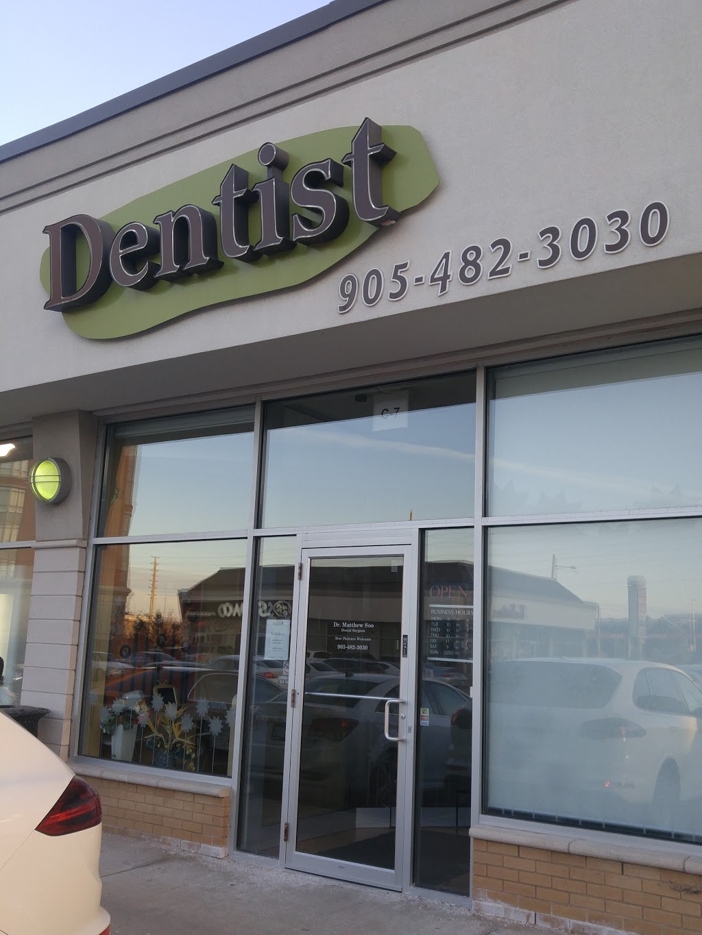 Sunflower Family Dentistry (Dr. Matthew Soo Dentistry Prof. Corp | 95 Times Ave c7, Thornhill, ON L3T 0A2, Canada | Phone: (905) 482-3030