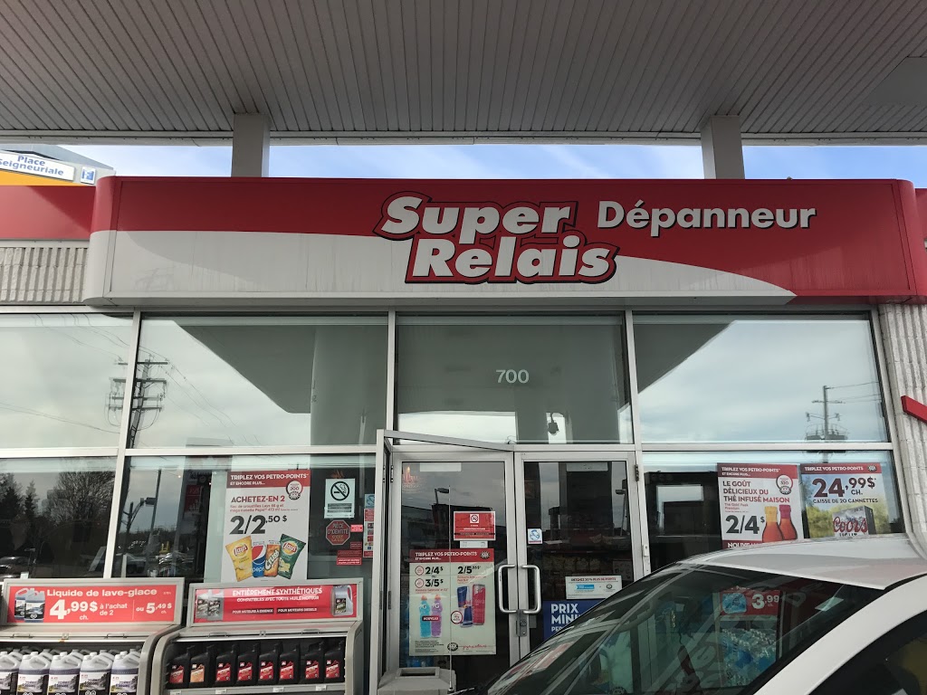 Petro-Canada | 999 Ave Larue, Québec, QC G1C 1J5, Canada | Phone: (418) 667-0295