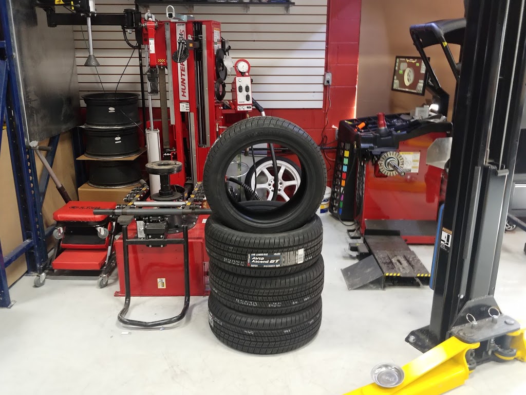 Offset 22 Auto, Wheel and Tire | 1251 Gorham St Unit #1, Newmarket, ON L3Y 8Y6, Canada | Phone: (416) 566-9169