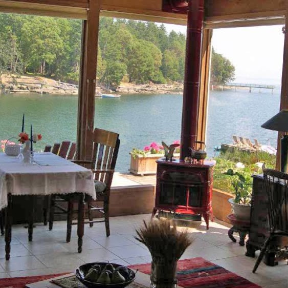 Salish Sea Bed & Breakfast | 260 Cayzer Rd, Galiano Island, BC V0N 1P0, Canada | Phone: (250) 539-3361