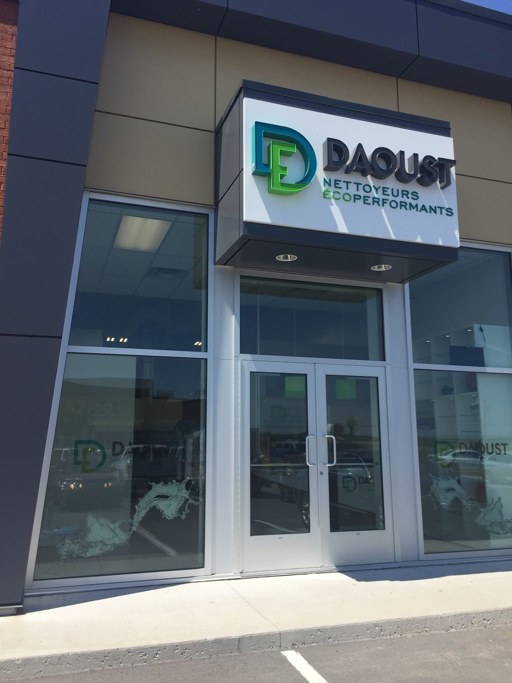 Daoust Nettoyeurs Écoperformants | 788 Montée de St Sulpice, LAssomption, QC J5W 2T5, Canada | Phone: (450) 589-9797