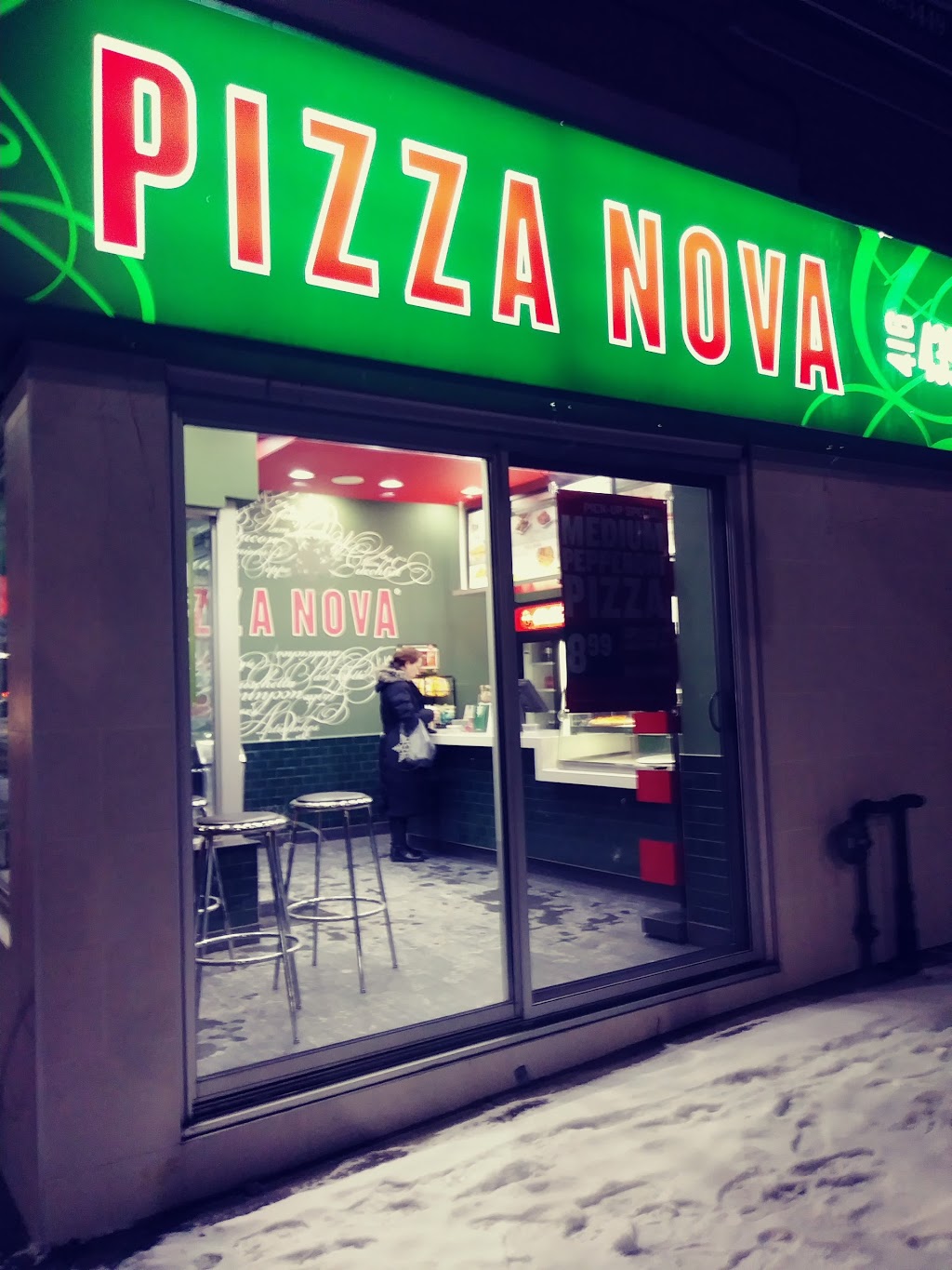 Pizza Nova | 1614 Queen St E, Toronto, ON M4L 1G3, Canada | Phone: (416) 439-0000