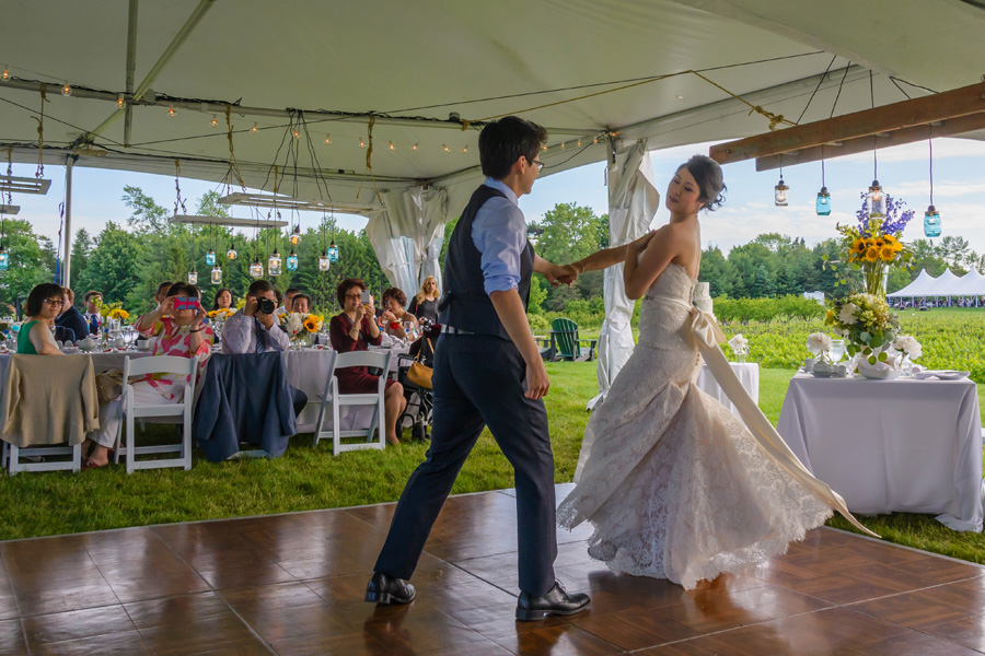 Your Wedding Dance.ca | 6 Tippett Rd, North York, ON M3H 2V2, Canada | Phone: (416) 358-5595