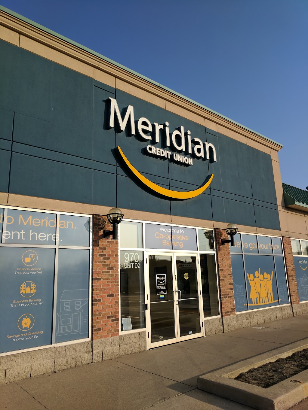 Meridian Credit Union | 970 Southdown Rd, Mississauga, ON L5J 2Y4, Canada | Phone: (905) 855-0951