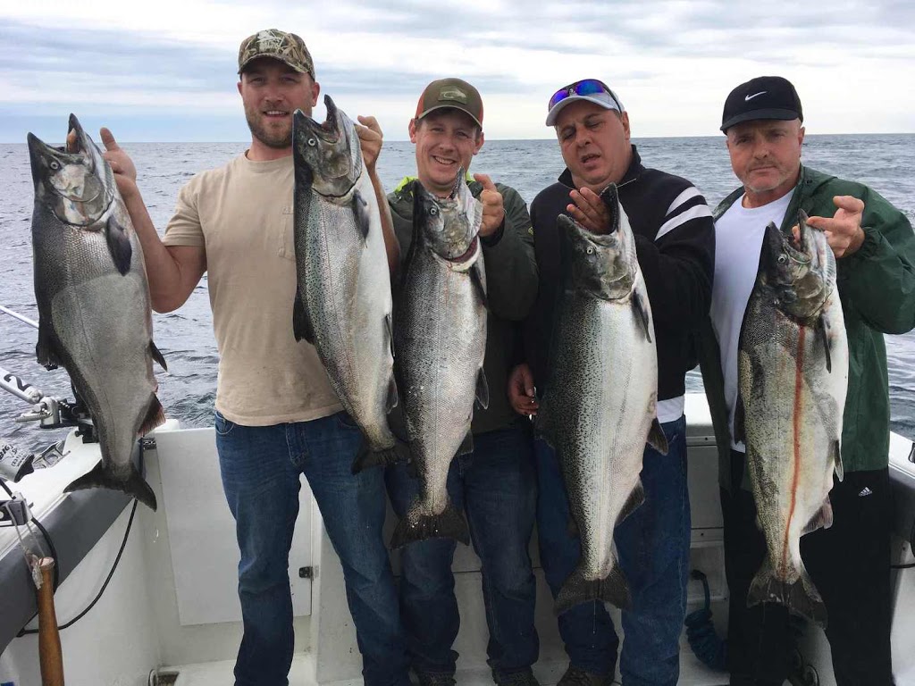 Fish Finder Charters | 228 Old Orchard Rd, Carrying Place, ON K0K 1L0, Canada | Phone: (613) 392-7472