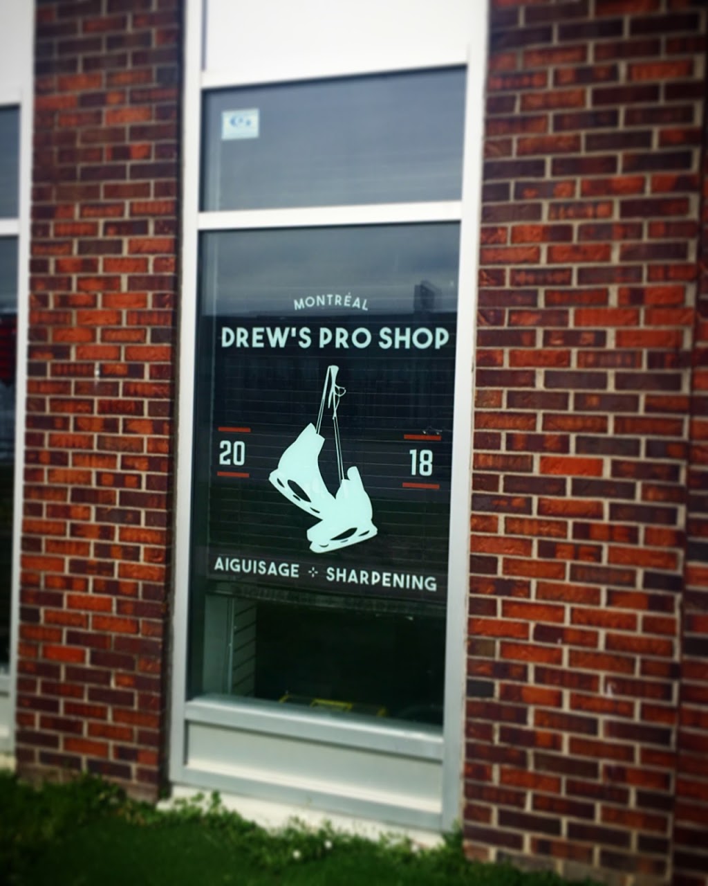 Drews Pro Shop | 2068 Route Transcanadienne, Dorval, QC H9P 2N4, Canada | Phone: (514) 606-8967