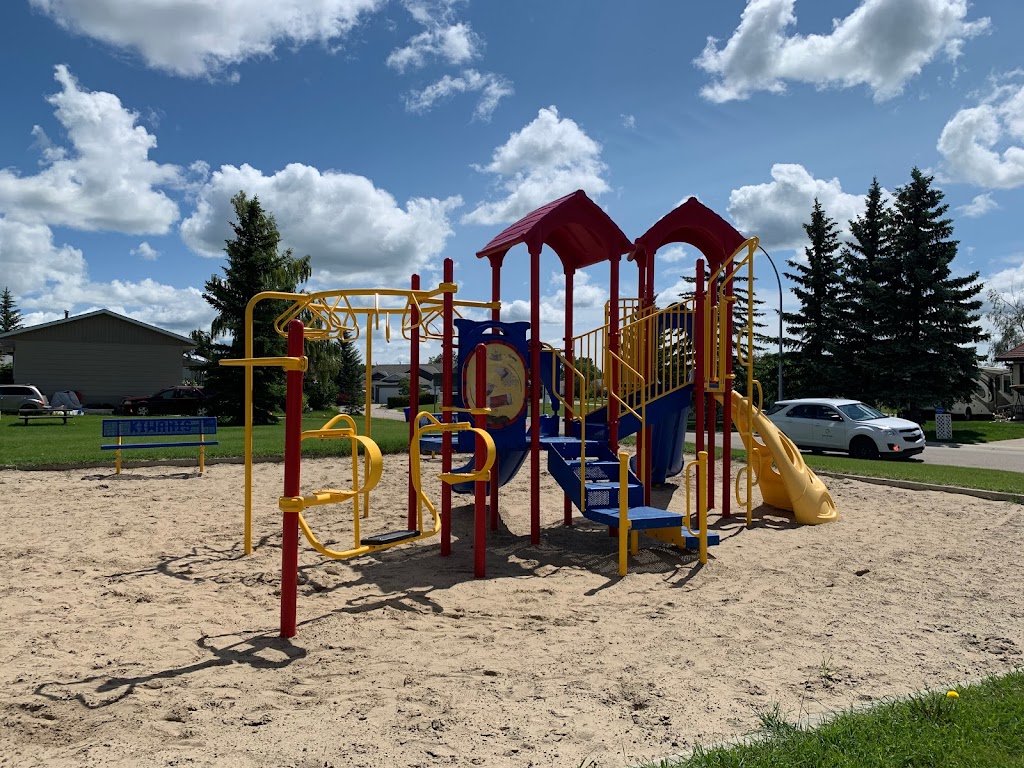 Kiwanis Beech Playground | 4 Beech Crescent, Olds, AB T4H 1M1, Canada | Phone: (403) 556-6981