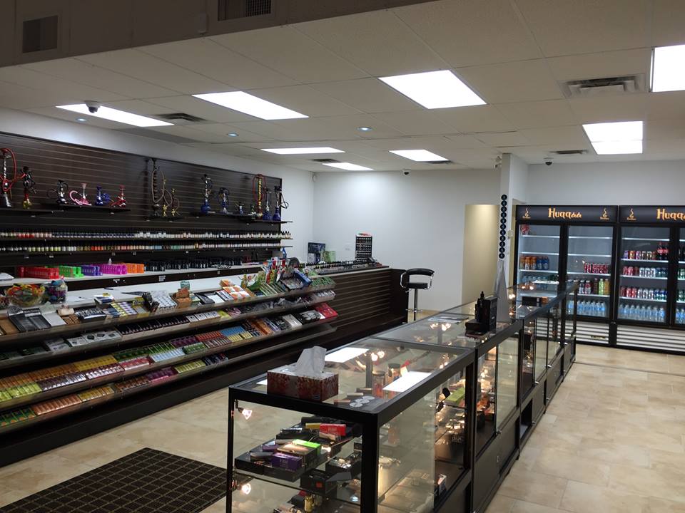 Waterloo Vapes | 29 University Ave E Unit B, Waterloo, ON N2J 2J9, Canada | Phone: (519) 746-1515