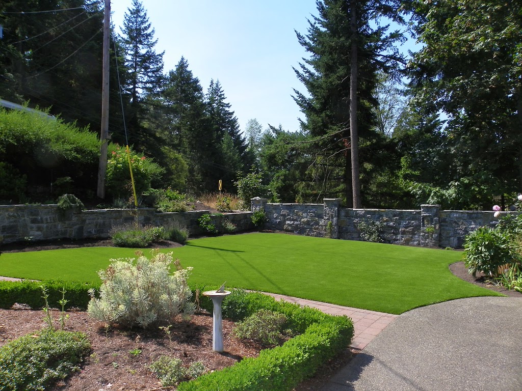 19th Hole Turf | 1068 Gerda Rd, Victoria, BC V8Z 6S4, Canada | Phone: (250) 727-8019