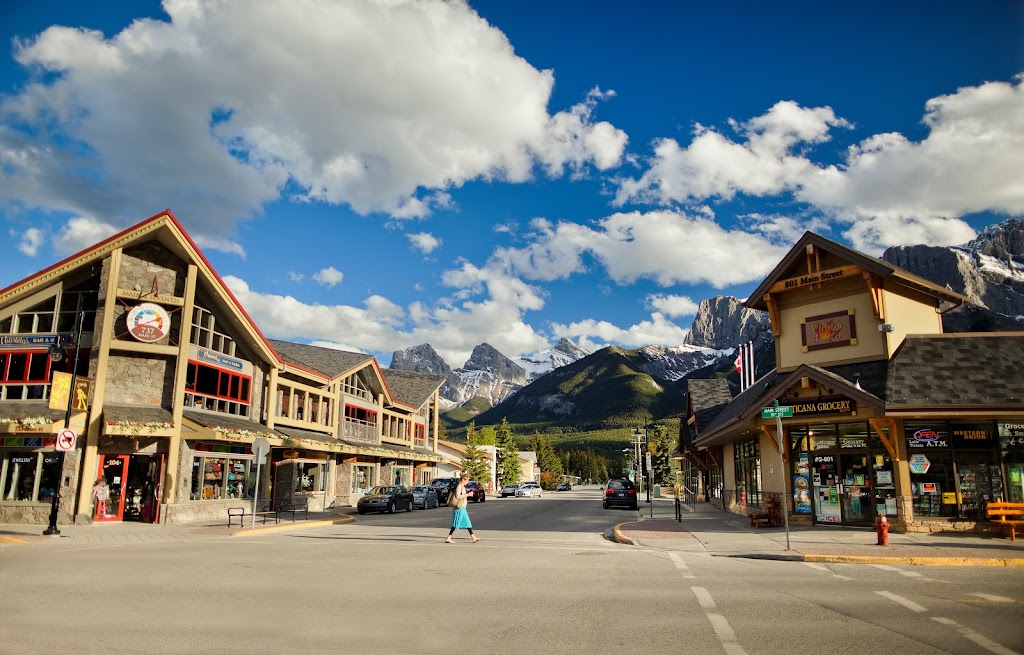 Tourism Canmore Kananaskis | 2801 Bow Valley Trail, Canmore, AB T1W 3A2, Canada | Phone: (403) 678-5277