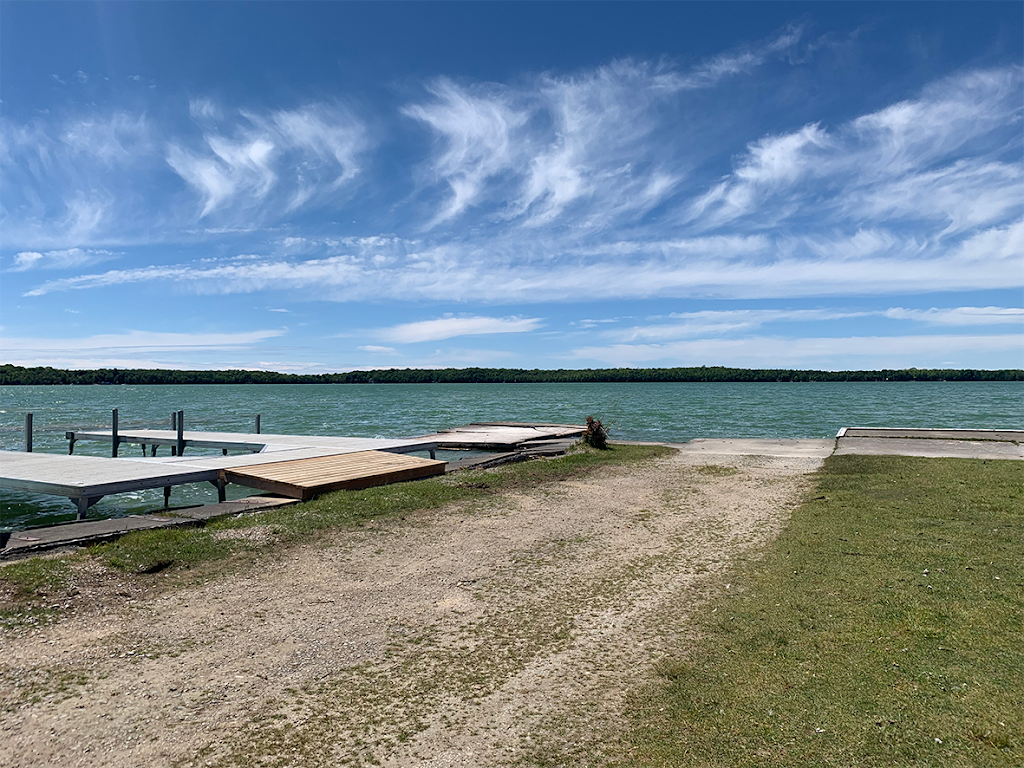 Roth Park Family Campground | 102 Parkside Ave, Wiarton, ON N0H 2T0, Canada | Phone: (519) 534-0145