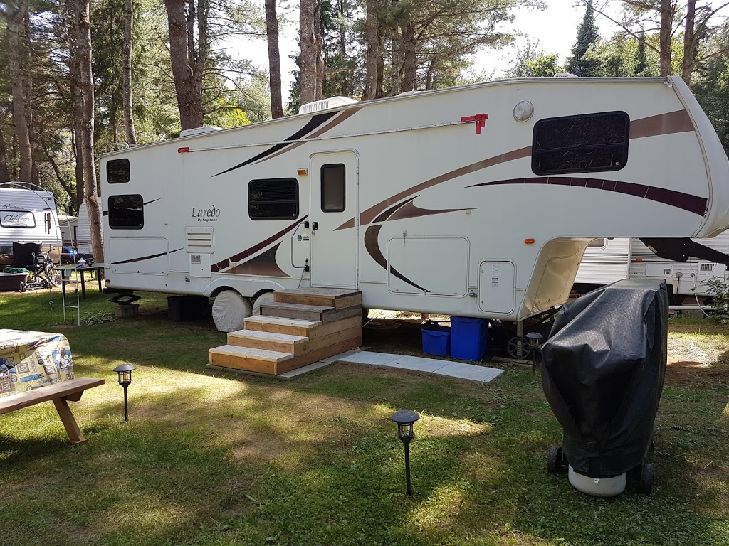 Spruce Glen Trailer Park | 7287 35 Hwy North, Coboconk, ON K0M 1K0, Canada | Phone: (705) 454-8432