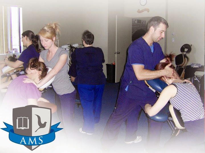 Académie de massage scientifique (campus de Terrebonne) | 1160 Rue Levis suite 100, Terrebonne, QC J6W 5S6, Canada | Phone: (800) 475-1964