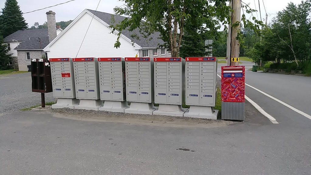 Canada Post | 118 Crois. des Trois-Lacs, Lantier, QC J0T 1V0, Canada