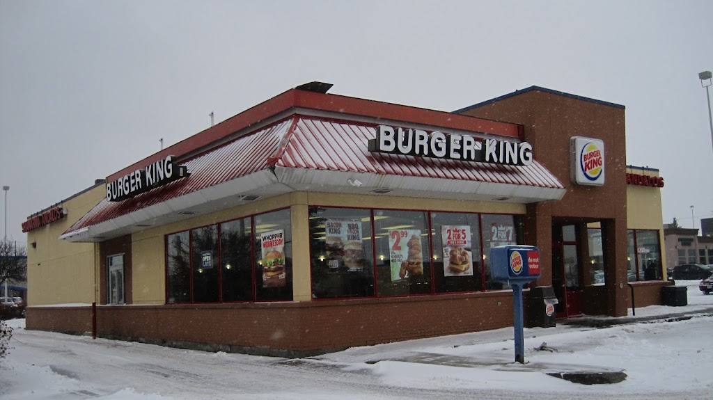 Burger King | 527 W Hunt Club Rd, Nepean, ON K2G 5W5, Canada | Phone: (613) 727-5840