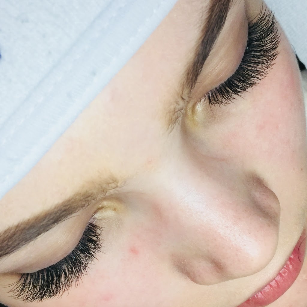 Couture Lash Bar - Extension De Cils | Rue Millet, Sherbrooke, QC J1N 4J5, Canada | Phone: (819) 212-5500