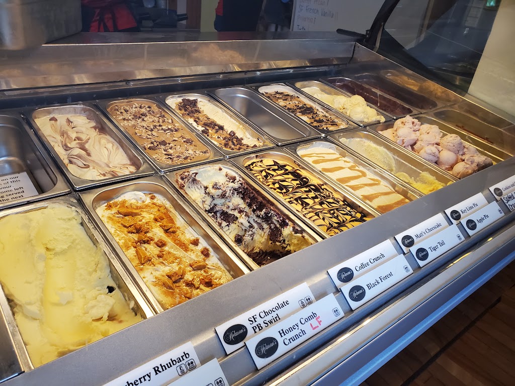 Holmans Ice Cream Parlour | 286 Fitzroy St, Summerside, PE C1N 1J2, Canada | Phone: (902) 436-5675