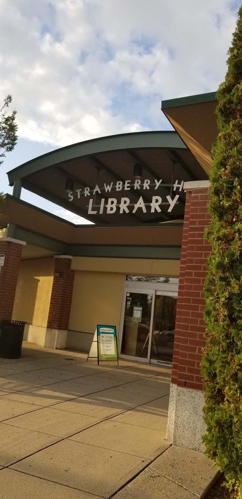 Surrey Libraries - Strawberry Hill Branch | 7399 122 St, Surrey, BC V3W 5J2, Canada | Phone: (604) 501-5836