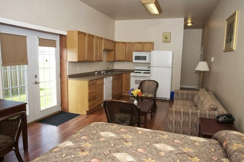 Country Inn Motel | 8230 HWY 3 W, Dunnville, ON N1A 2W4, Canada | Phone: (905) 774-7363