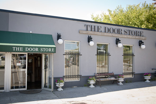 The Door Store Ltd | 1260 Castlefield Ave, York, ON M6B 1G3, Canada | Phone: (416) 863-1590