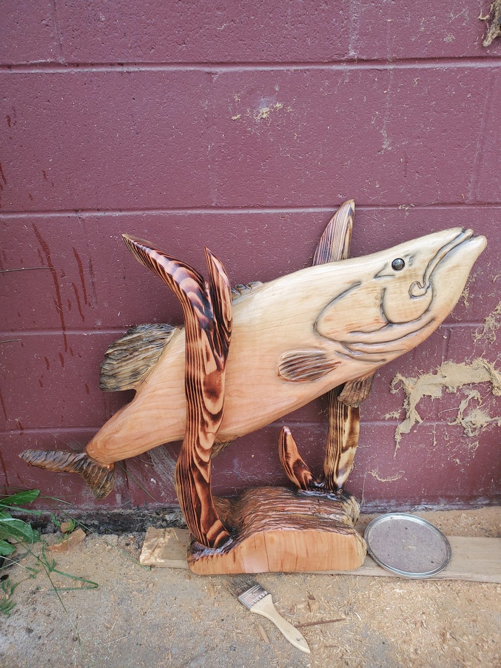 The Friendly Bear Chainsaw Carvings | Crowsnest Hwy, Yahk, BC V0B 2P0, Canada | Phone: (250) 977-5557