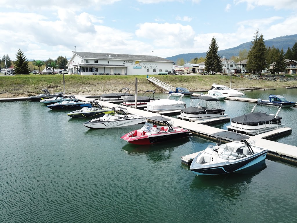 Captains Village Marina | 3877 Captains Village Way, Scotch Creek, BC V0E 3L0, Canada | Phone: (250) 955-2424