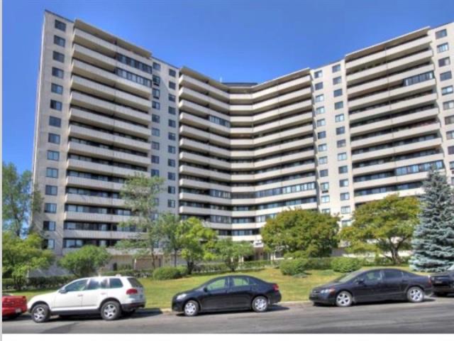 Condos Promenade Des Iles | 4R4, 2555 Av. du Havre des Îles, Laval, QC H7W 4R4, Canada | Phone: (450) 682-7665