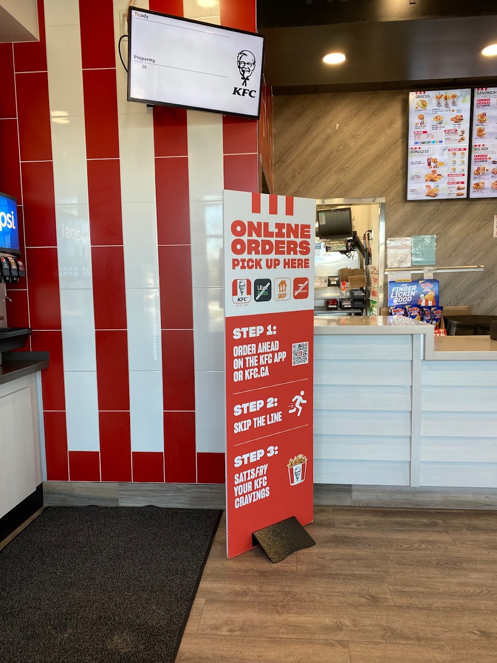 KFC | 2653 Scenic Dr N, Lethbridge, AB T1H 5L9, Canada | Phone: (825) 609-5852