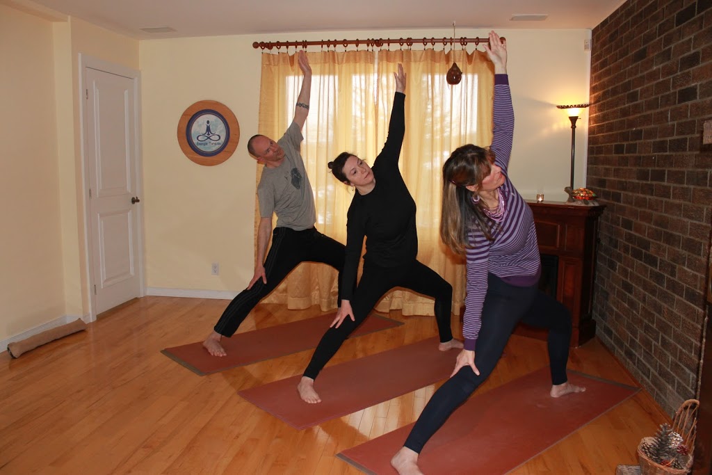 Energie Tara - Yoga Saint-Sauveur | 18 Rue Saint Pierre E, Saint-Sauveur, QC J0R 1R4, Canada | Phone: (450) 227-0990