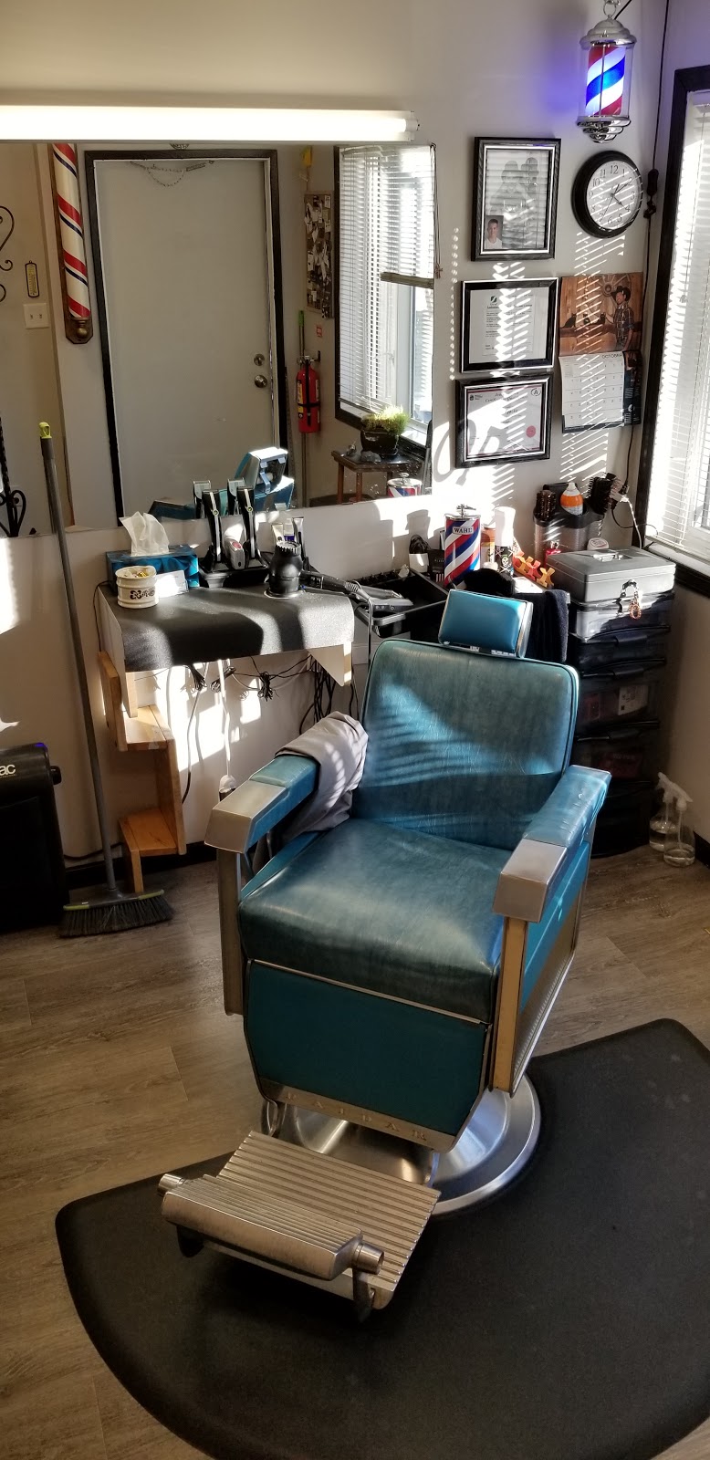 City Park Barber Shop | 801 7 Ave N, Saskatoon, SK S7K 2V5, Canada | Phone: (306) 914-2033