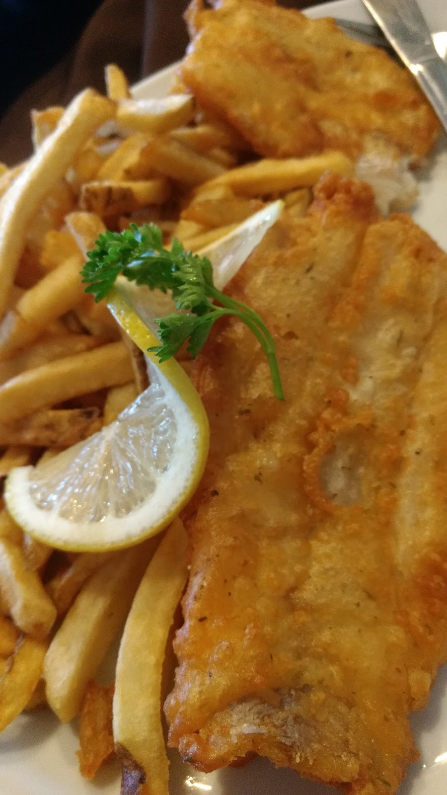 Anke & Tonys Seafood Restaurant | 2037 Long Lake Rd Unit 3&4, Sudbury, ON P3E 6J9, Canada | Phone: (705) 523-4567