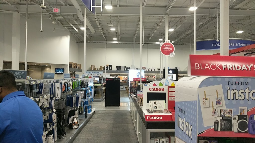 Best Buy | 2975 Argentia Rd, Mississauga, ON L5N 0A2, Canada | Phone: (905) 285-9948