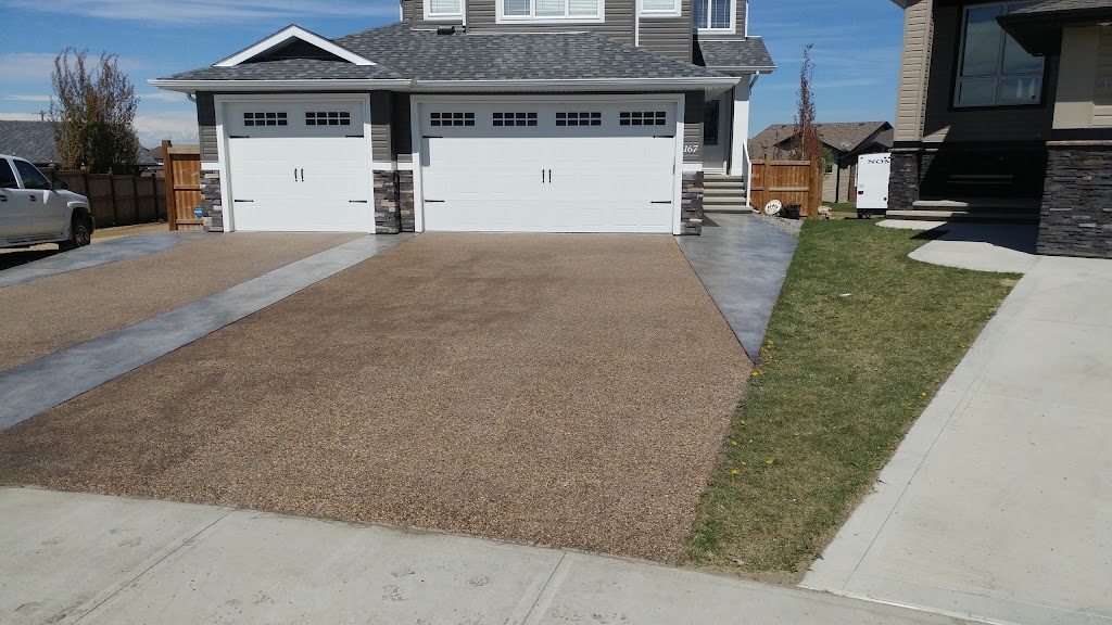 Broder Homes | 82 Mitchell Cres, Blackfalds, AB T0M 0J0, Canada | Phone: (403) 302-7366