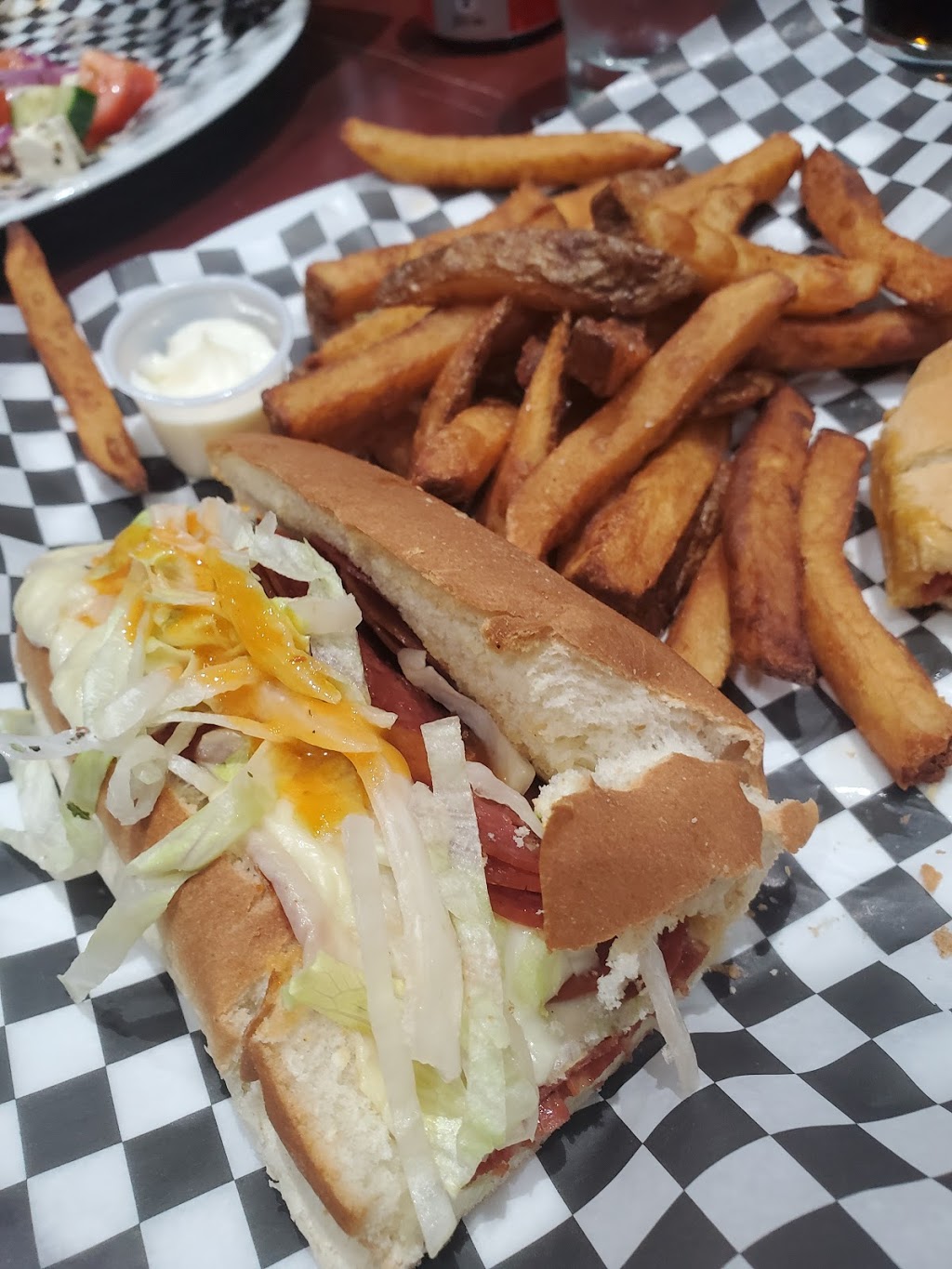 Rockin Burger & Pub | 298 Simcoe St, Beaverton, ON L0K 1A0, Canada | Phone: (705) 217-9555