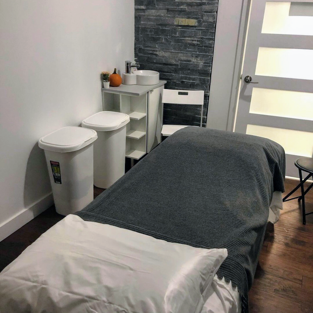 Maddys Massage | 274 Bayview Dr, Barrie, ON L4N 4Y8, Canada | Phone: (705) 241-9070