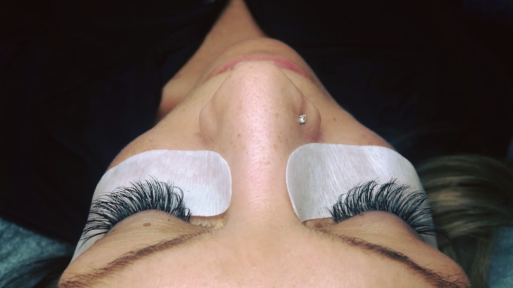 Flair Lashes Beauty Bar & Training Academy | 19 Skelton St, Mono, ON L9W 6W9, Canada | Phone: (416) 880-8237