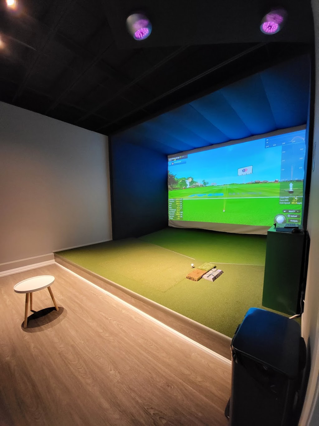 Clubhouse Indoor Golf - North York | 29 The Links Rd, North York, ON M2P 1T7, Canada | Phone: (437) 249-2731