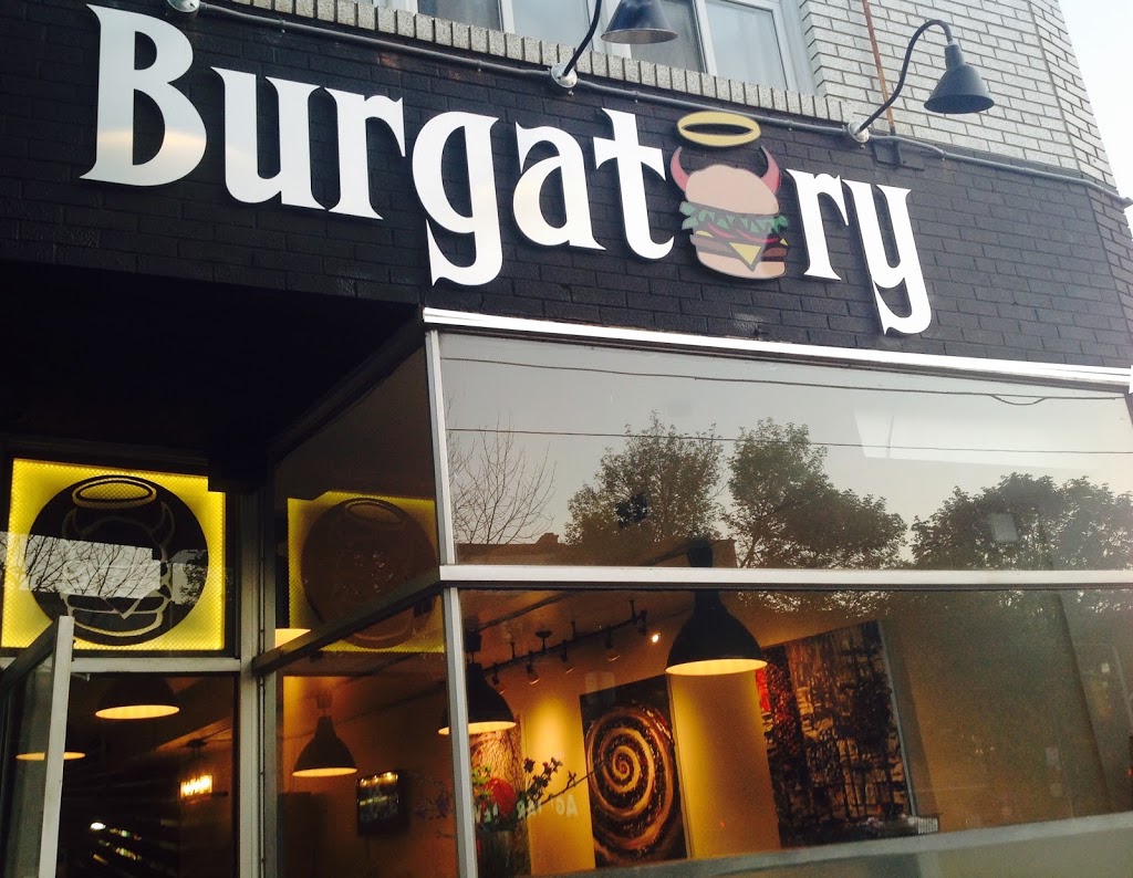 Burgatory | 719 College St, Toronto, ON M6G 1C2, Canada | Phone: (647) 348-7467