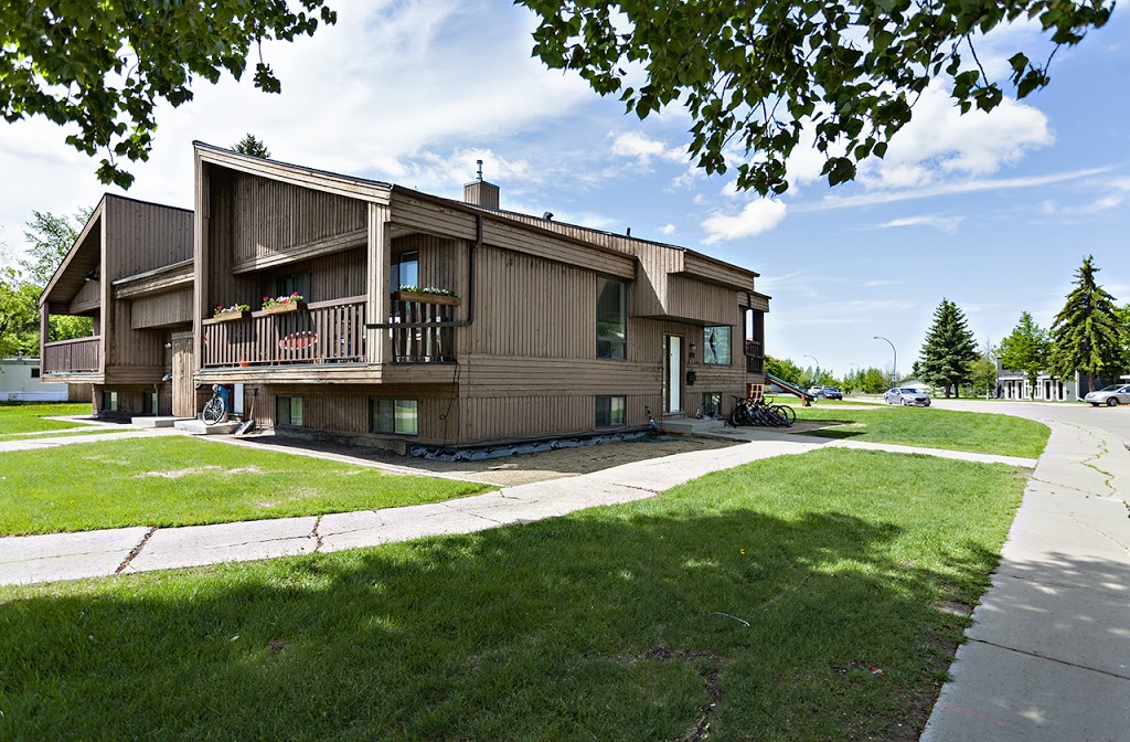 Stonebridge Townhomes II | 815 Reid Rd, Saskatoon, SK S7N 2W5, Canada | Phone: (306) 683-2440