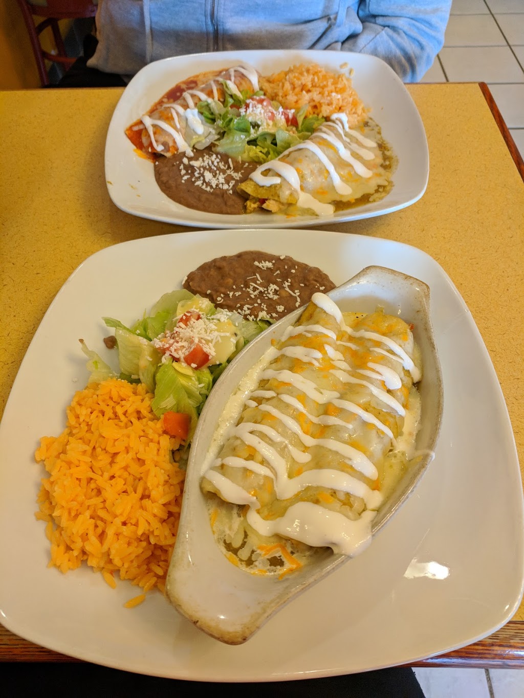 Cielito Lindo | 1660 Kingston Rd, Pickering, ON L1V 5R2, Canada | Phone: (905) 231-2185