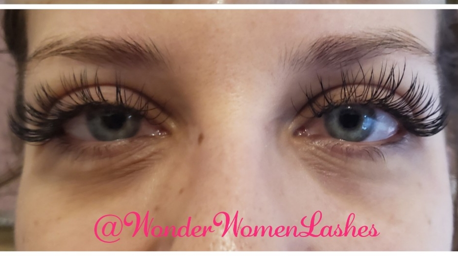 Wonder Women Lashes | 138 Cedar Crest St, Kitchener, ON N2N 2A9, Canada | Phone: (647) 906-0423