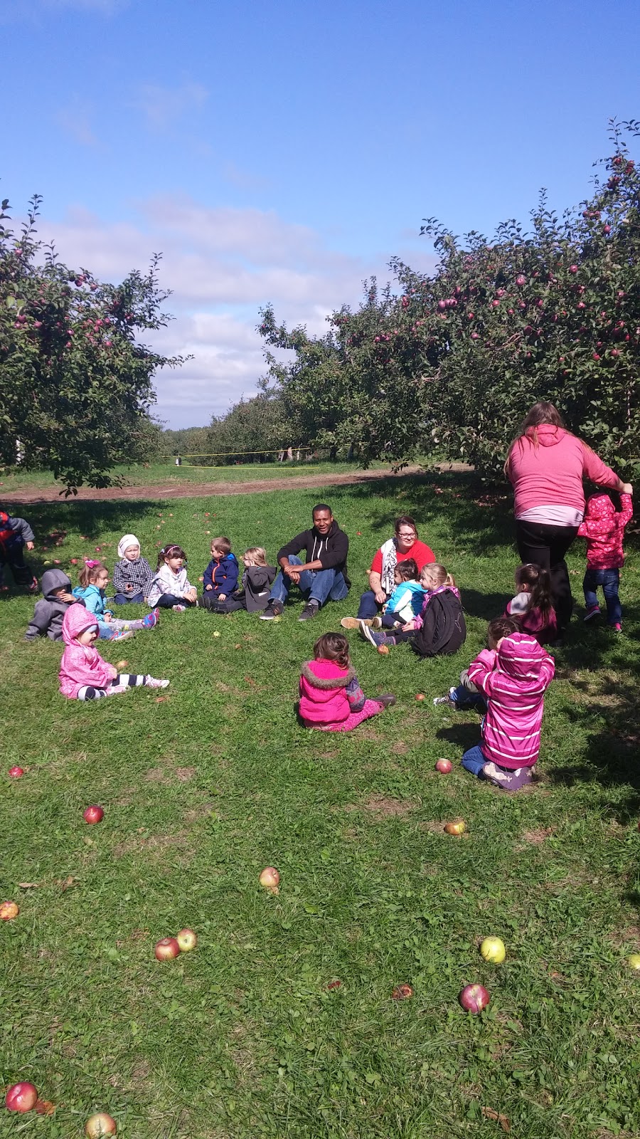 Pré-Maternelle Le Baluchon | 20 Rue Valmont, Repentigny, QC J5Y 1H1, Canada | Phone: (450) 654-0777