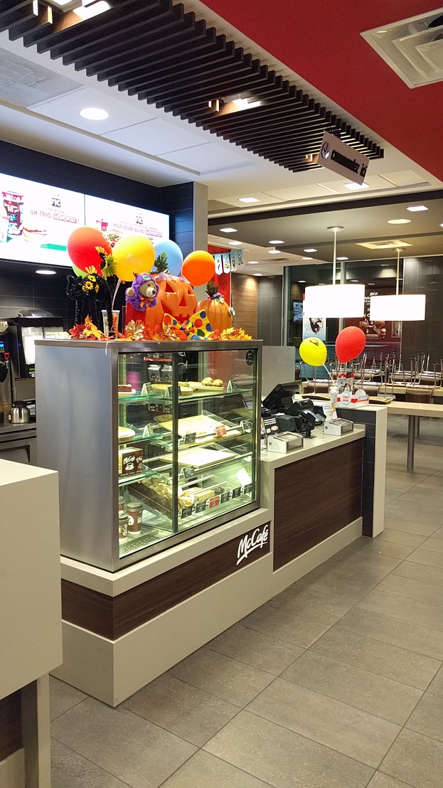 McDonalds | 2831 Boulevard des Promenades, Sainte-Marthe-sur-le-Lac, QC J0N 1P0, Canada | Phone: (450) 623-8000