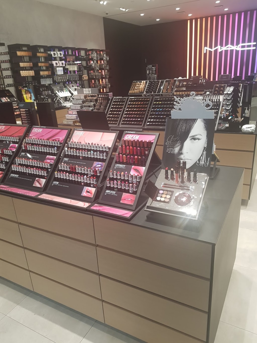 MAC Cosmetics - The Bay | 2929 Barnet Hwy #100, Coquitlam, BC V3B 5R9, Canada | Phone: (604) 945-3124